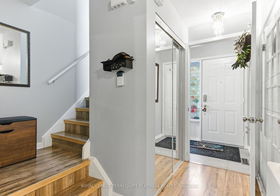 138-homestead-road-toronto-scarborough-ontario-e13539790