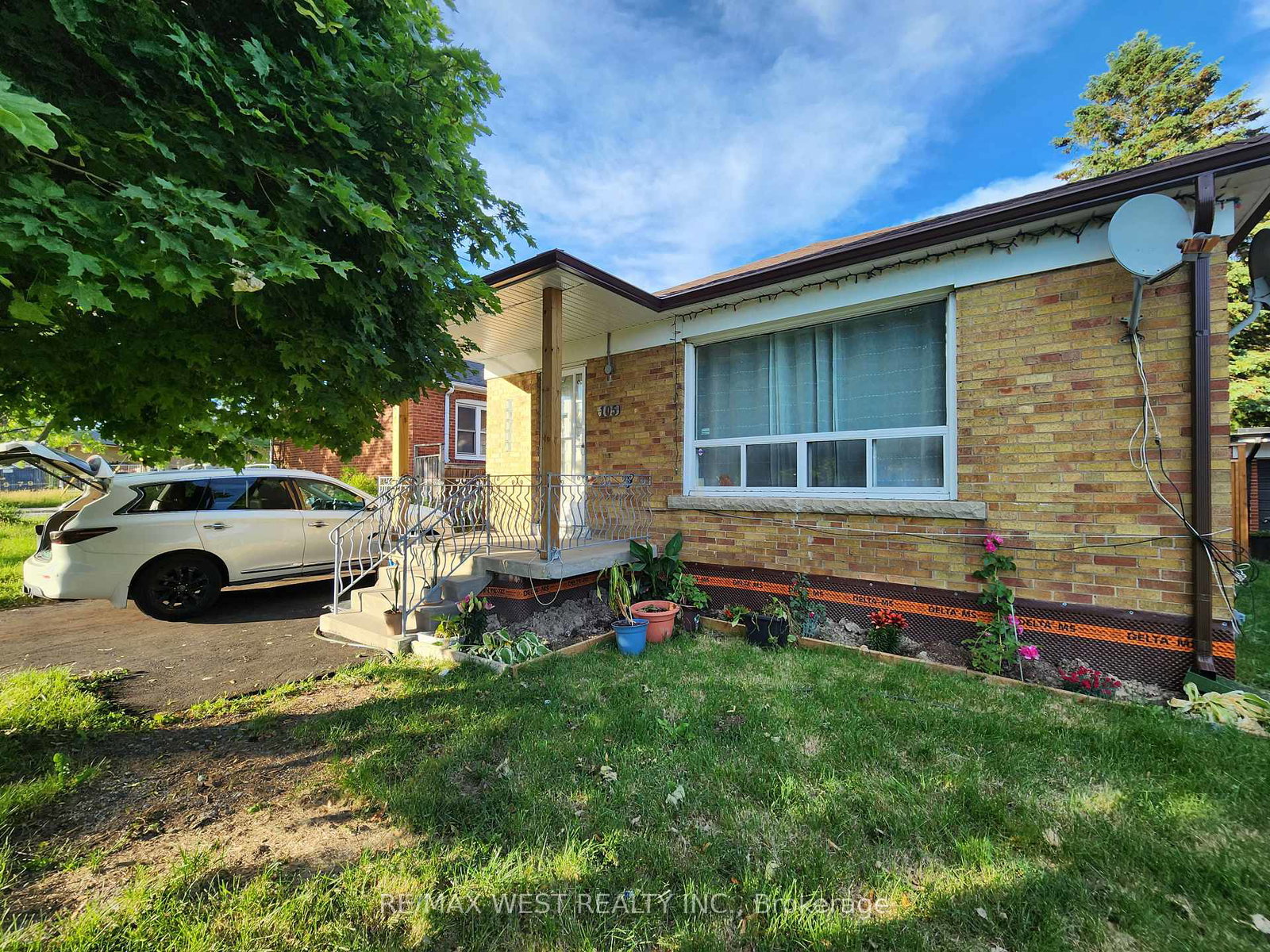 105-crocus-drive-toronto-scarborough-ontario-e13539876