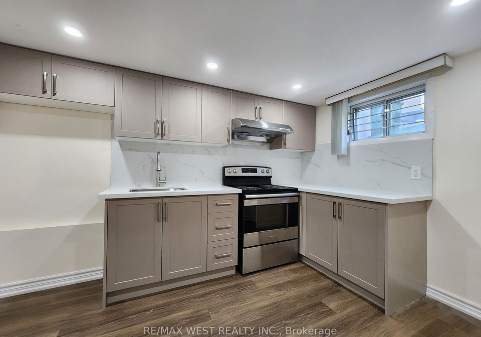 105-crocus-drive-toronto-scarborough-ontario-e13539876
