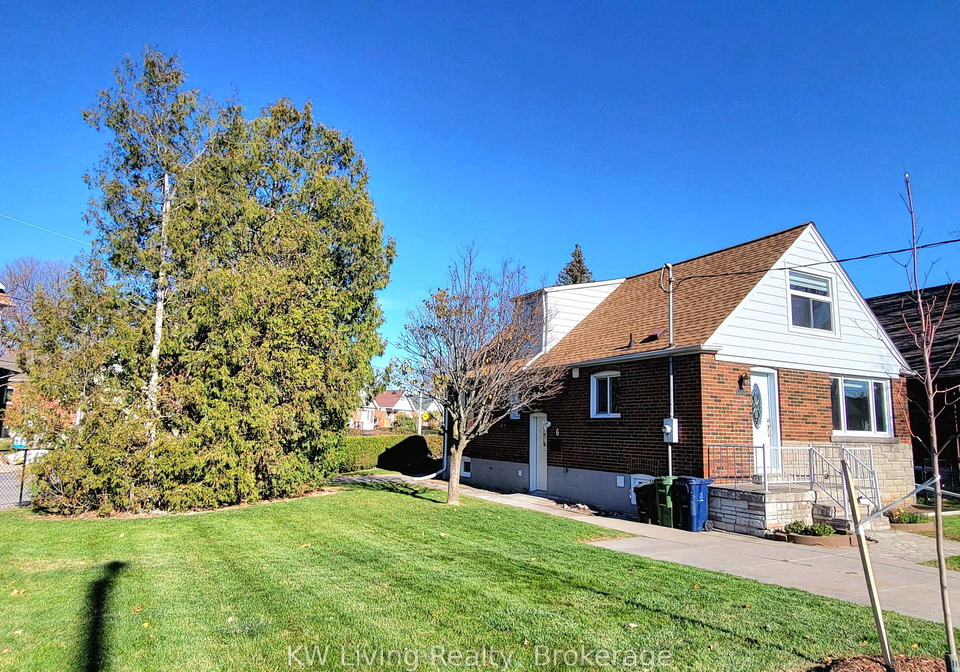 6-gardens-crescent-toronto-east-york-ontario-e13540168