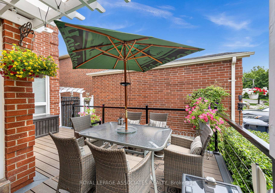 4-apsco-avenue-toronto-scarborough-ontario-e13540654