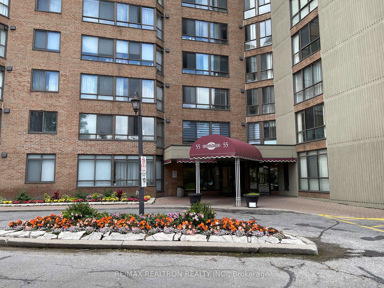 55-bamburgh-circle-sw-toronto-scarborough-ontario-e13541216