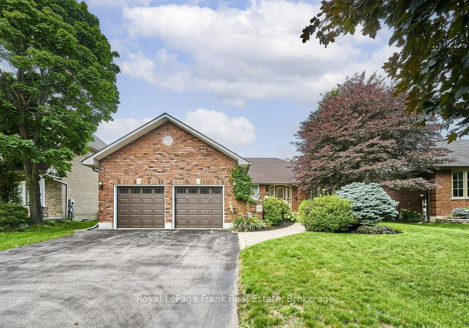 137-samac-trail-oshawa-ontario-e13541640