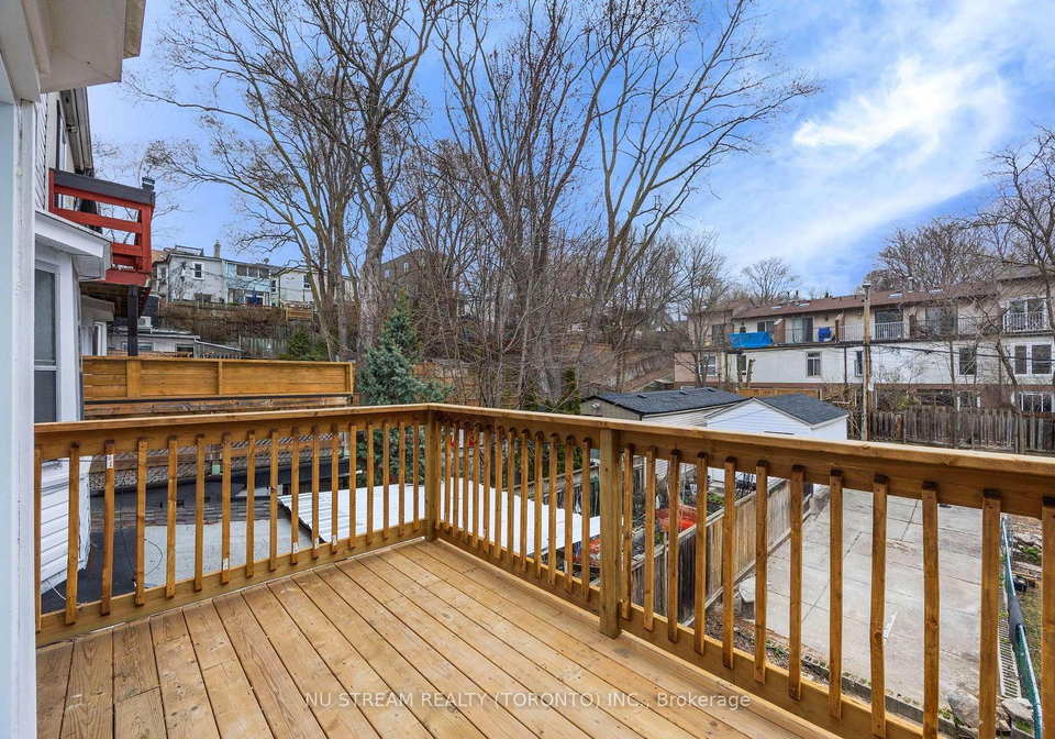 393-jones-avenue-toronto-toronto-ontario-e13541908