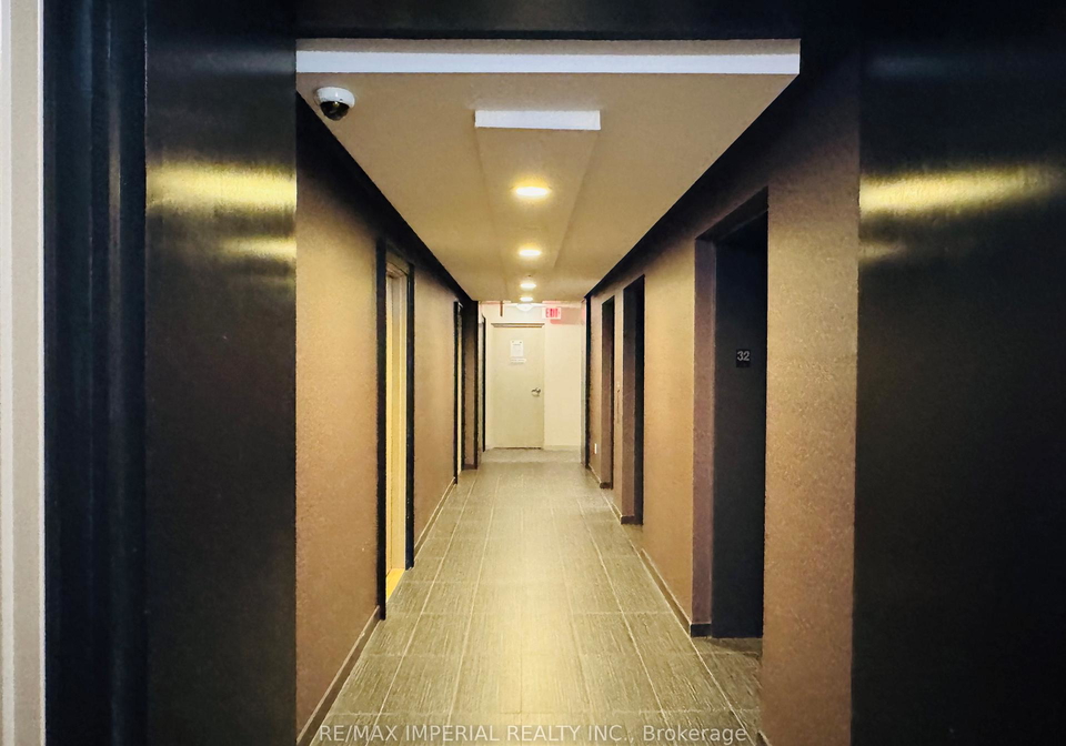70-town-centre-court-w-toronto-scarborough-ontario-e13542320