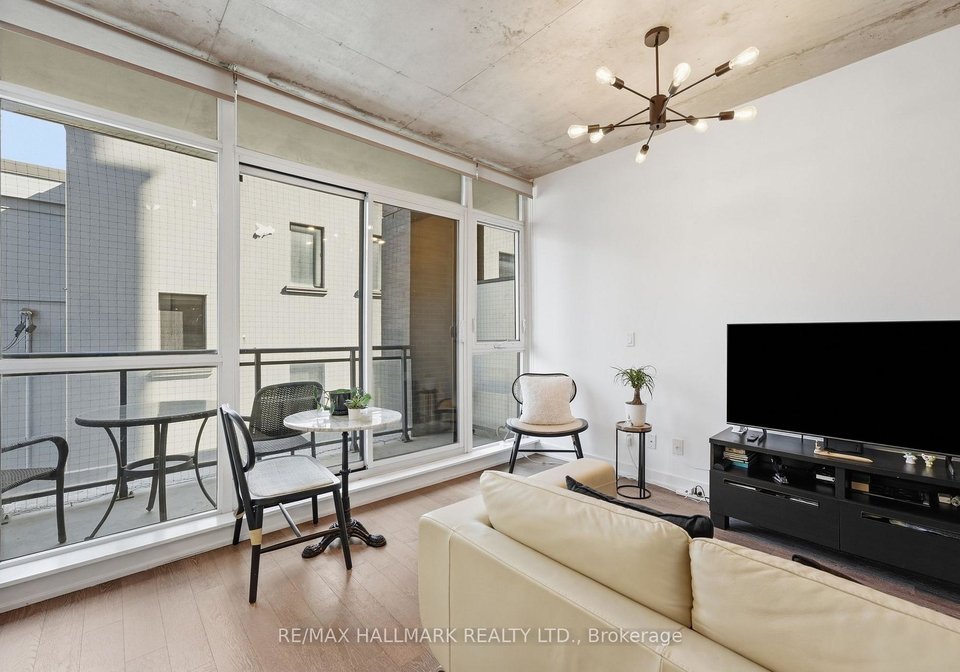 1190-dundas-street-e-toronto-toronto-ontario-e13542330