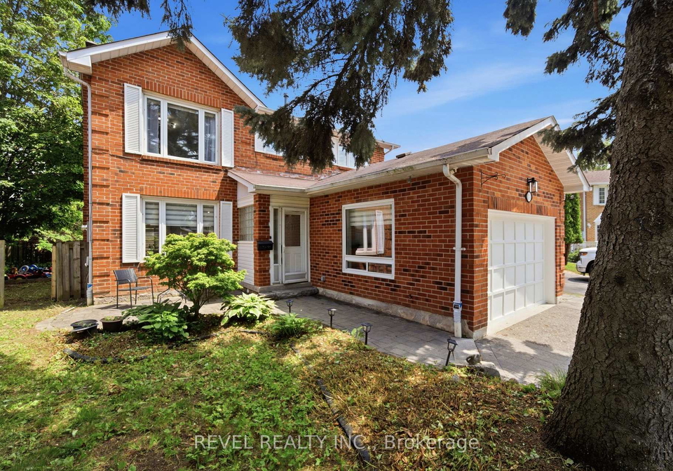 13-flowers-crescent-ajax-ontario-e13542510
