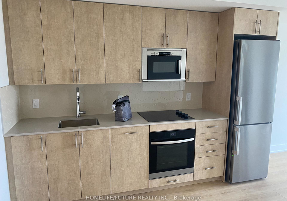 2545-simcoe-street-n-oshawa-ontario-e13542612