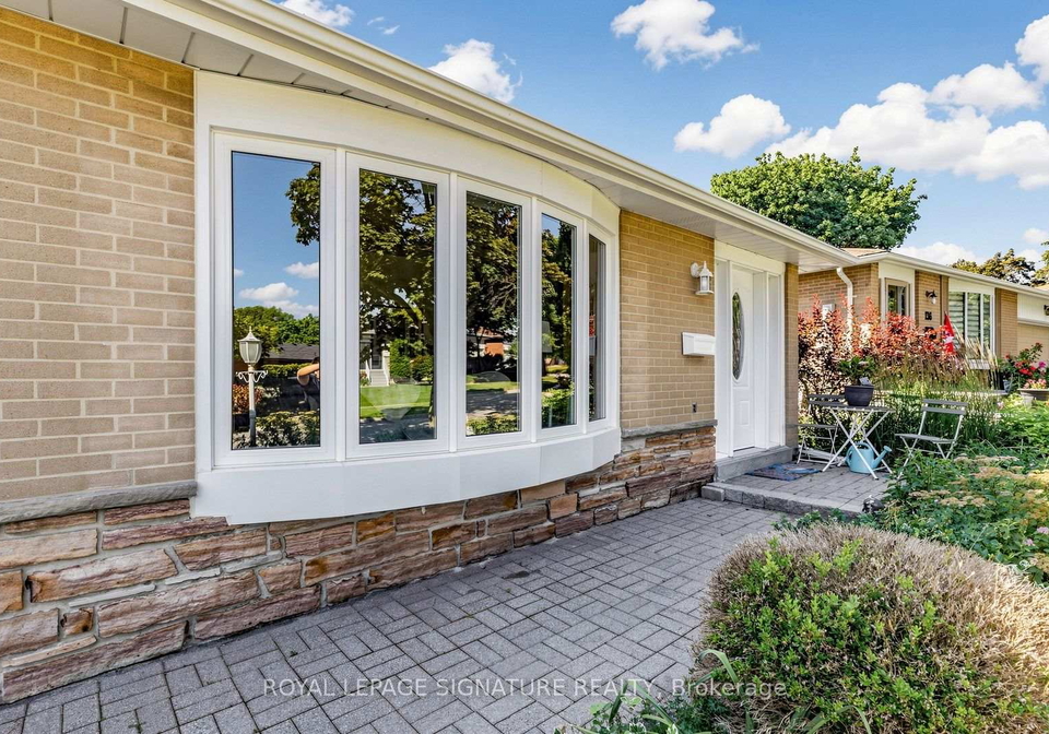 134-oakmeadow-boulevard-toronto-scarborough-ontario-e13542726