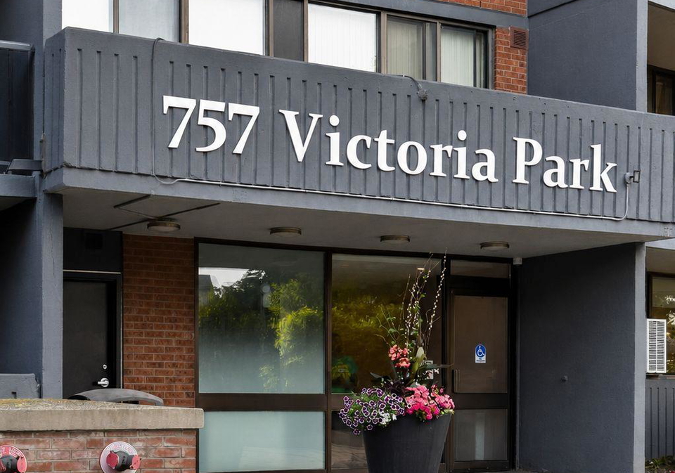 757-victoria-park-avenue-toronto-scarborough-ontario-e13542870