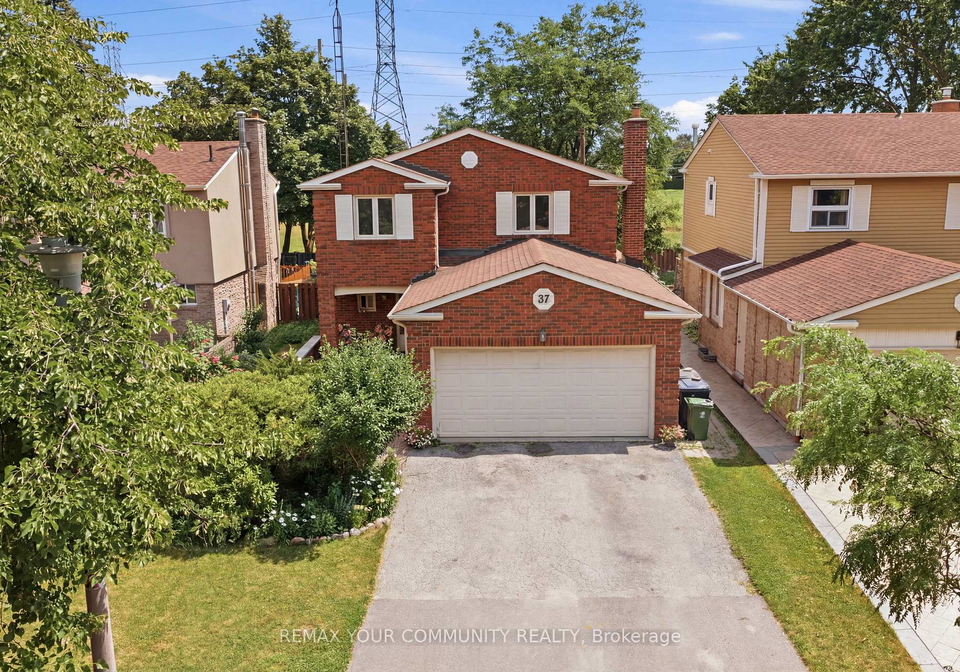37-longbow-square-toronto-scarborough-ontario-e13543434