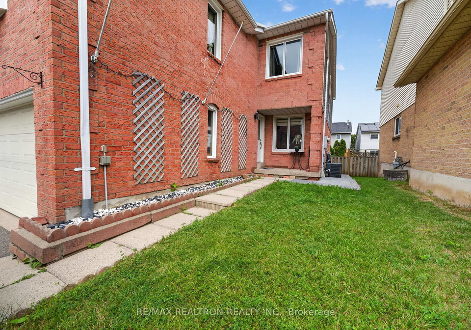 40-carr-drive-ajax-ontario-e13543724