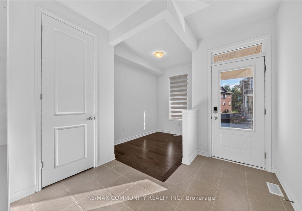 3423-deepglade-path-pickering-ontario-e13544072