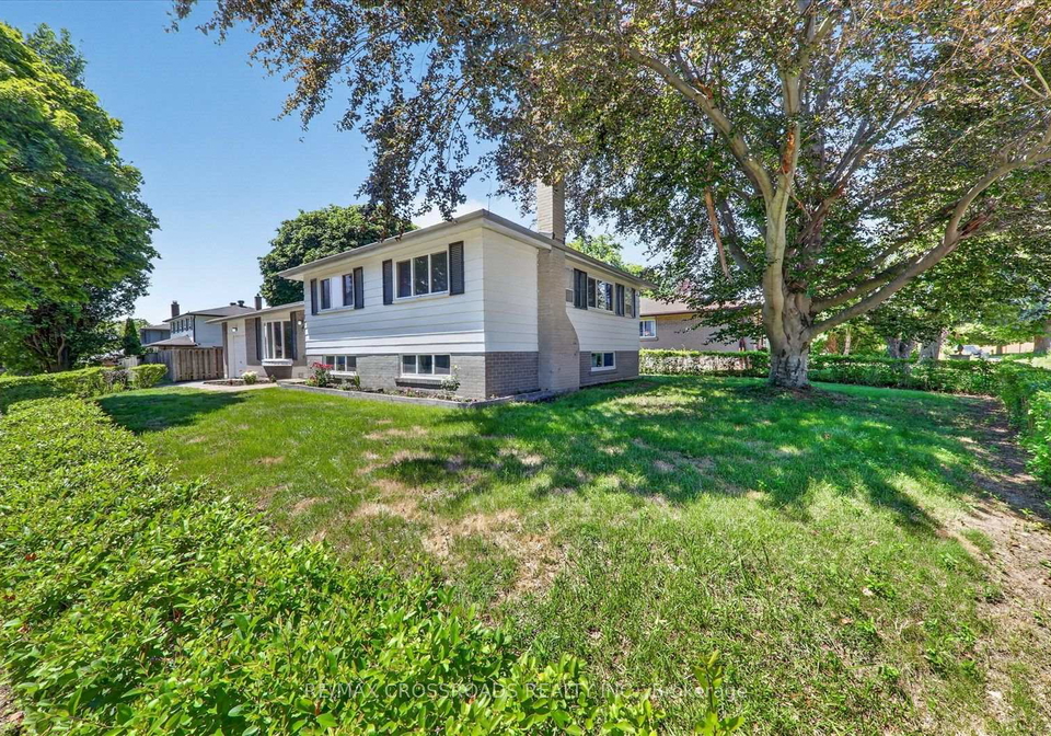 10-gillbank-crescent-s-toronto-scarborough-ontario-e13544564