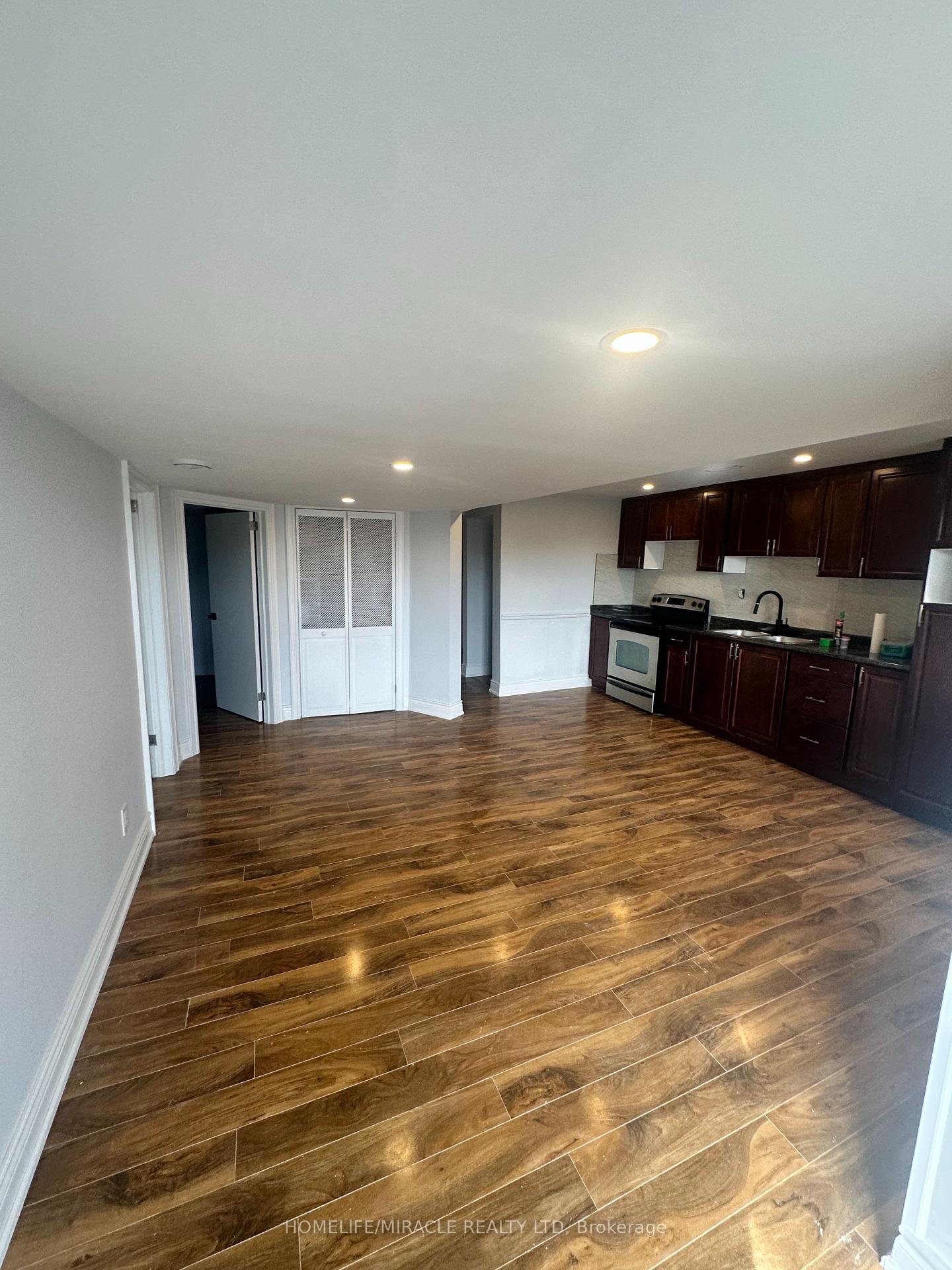 2279-chapman-court-pickering-ontario-e13545090