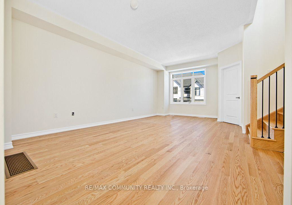 2614-apricot-lane-pickering-ontario-e13545420
