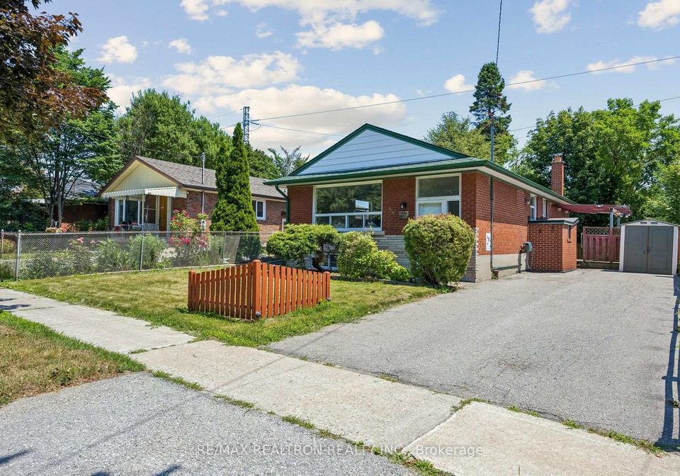 17-chancellor-drive-toronto-scarborough-ontario-e13545692