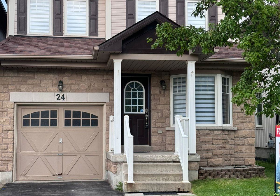 24-settlers-court-whitby-ontario-e13546246