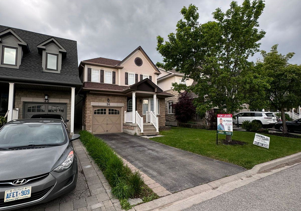 24-settlers-court-whitby-ontario-e13546246