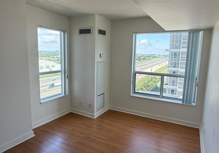 36-lee-centre-drive-toronto-scarborough-ontario-e13546448