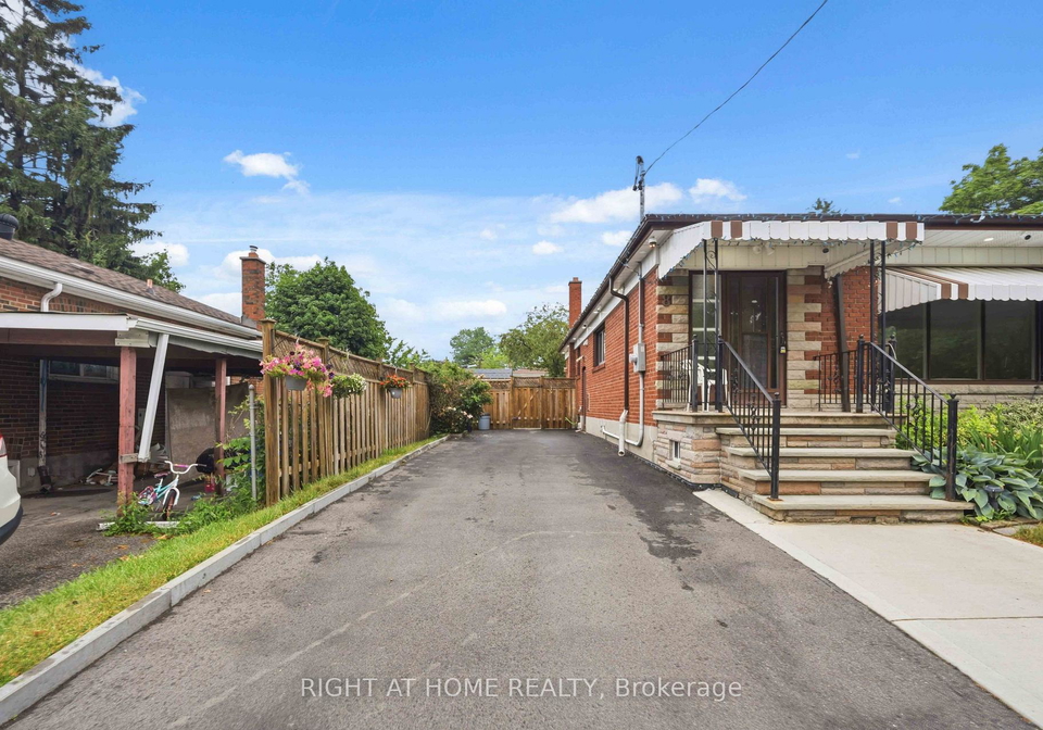 8-grassington-crescent-toronto-scarborough-ontario-e13546878