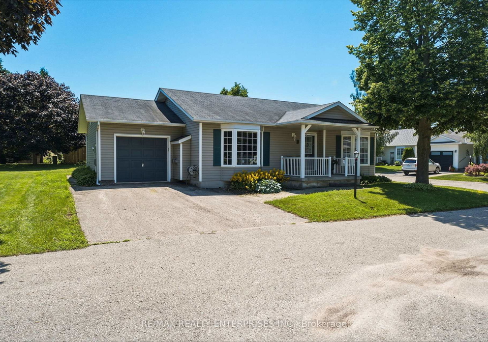 1-huron-court-clarington-ontario-e13546998