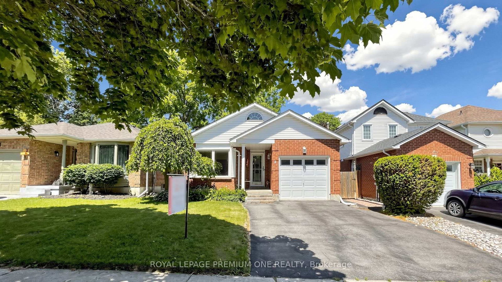 4-prout-drive-clarington-ontario-e13548338