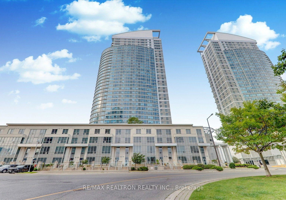 36-lee-centre-drive-toronto-scarborough-ontario-e13548906
