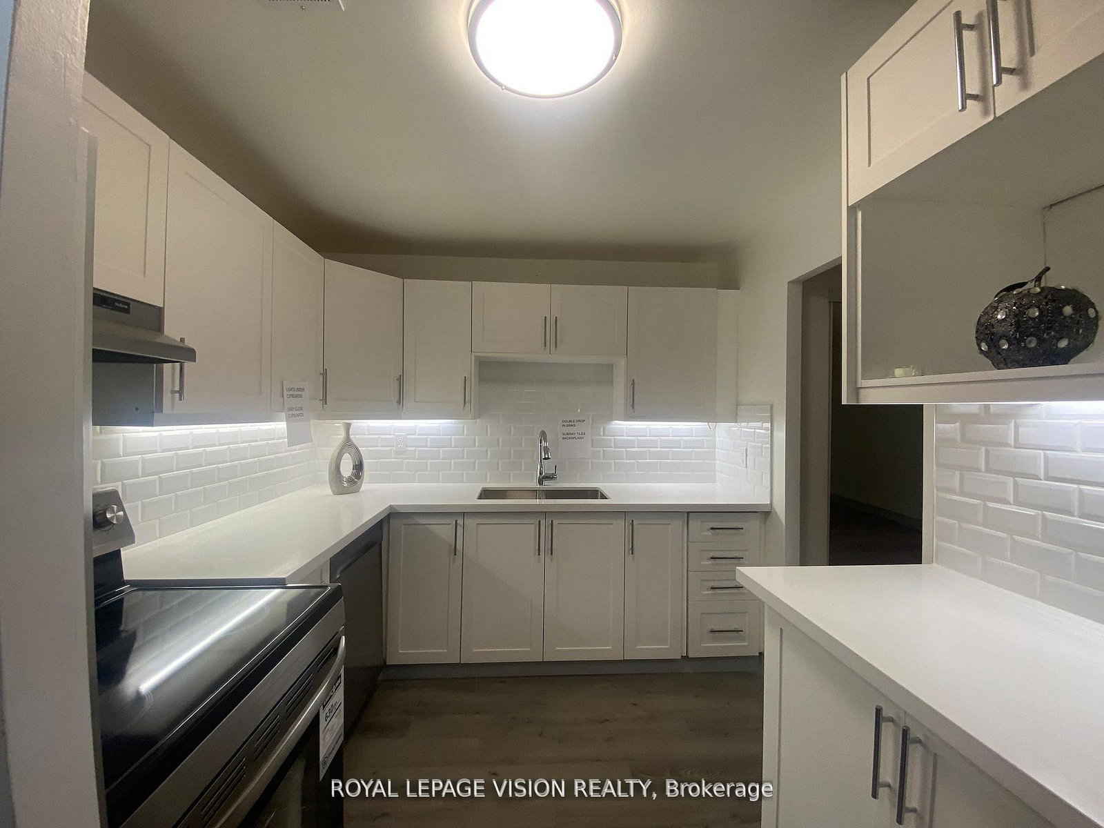 895-kennedy-road-toronto-scarborough-ontario-e13549012