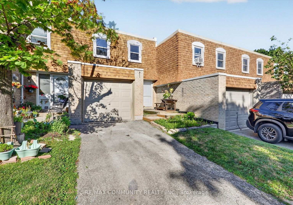 850-huntingwood-drive-toronto-scarborough-ontario-e13549134