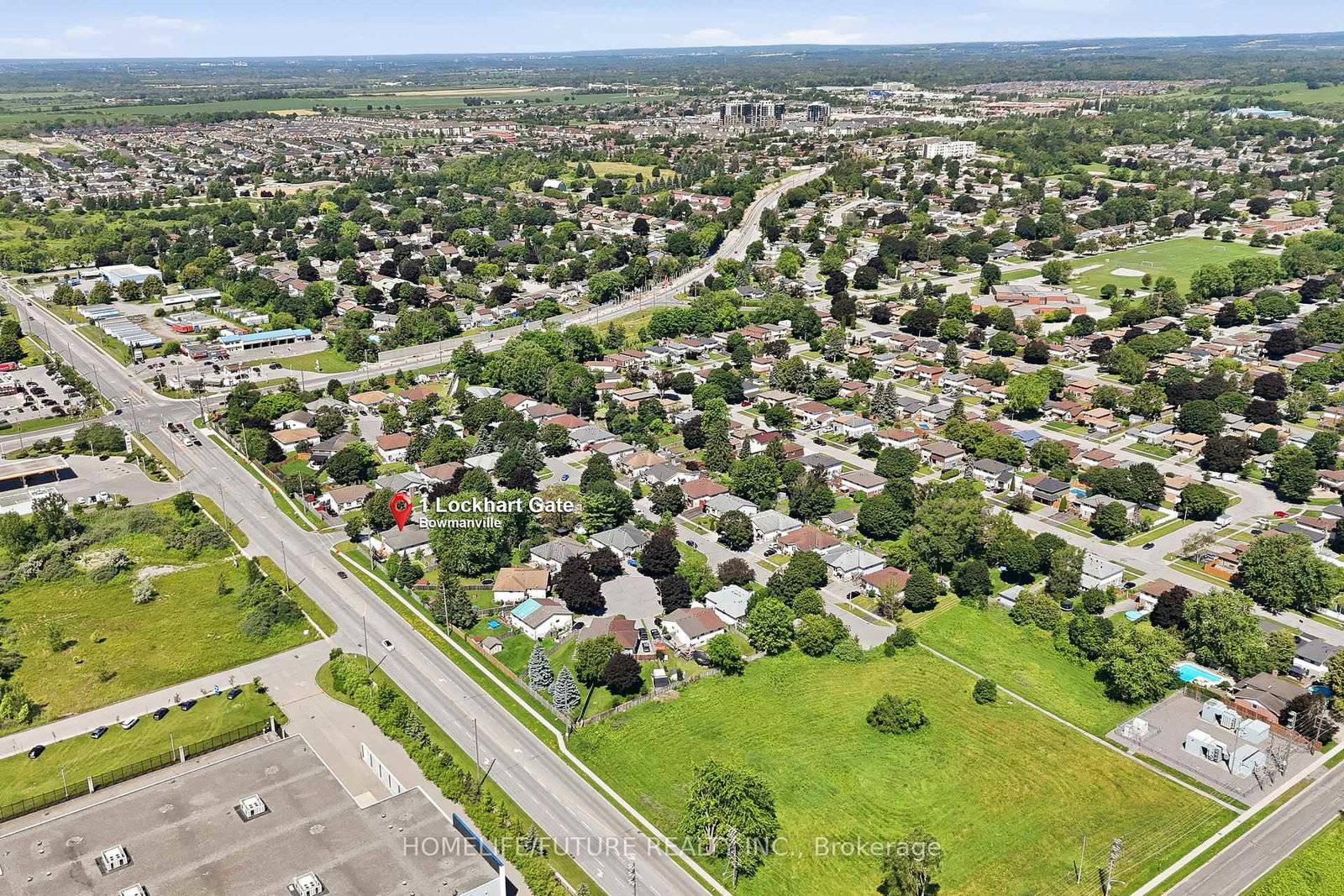1-lockhart-gate-clarington-ontario-e13549756