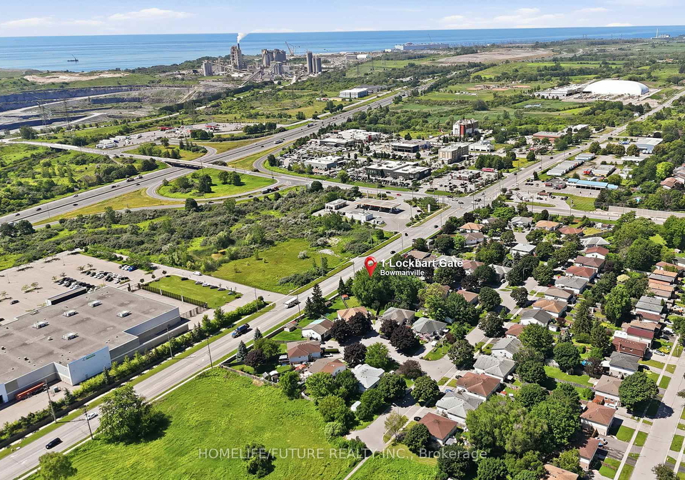 1-lockhart-gate-clarington-ontario-e13549756