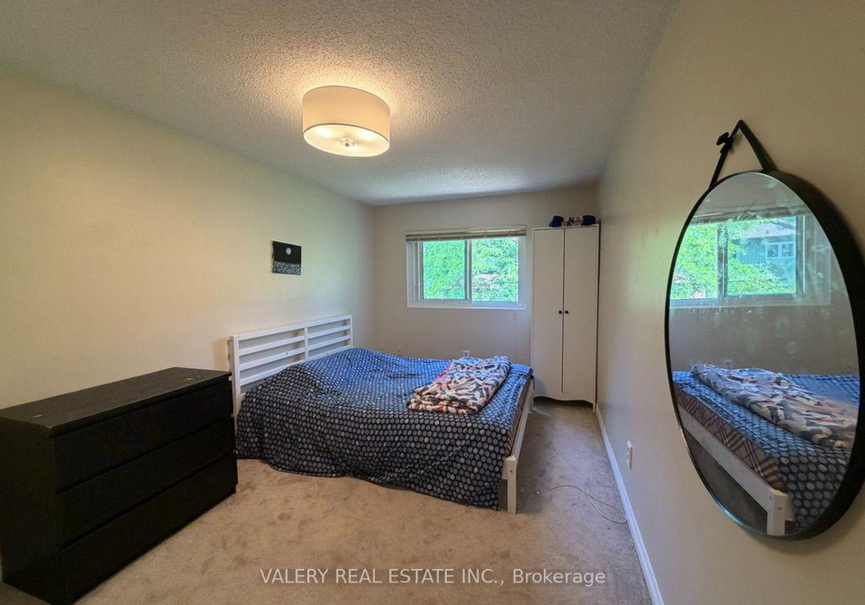 4662-kingston-road-toronto-scarborough-ontario-e13549906