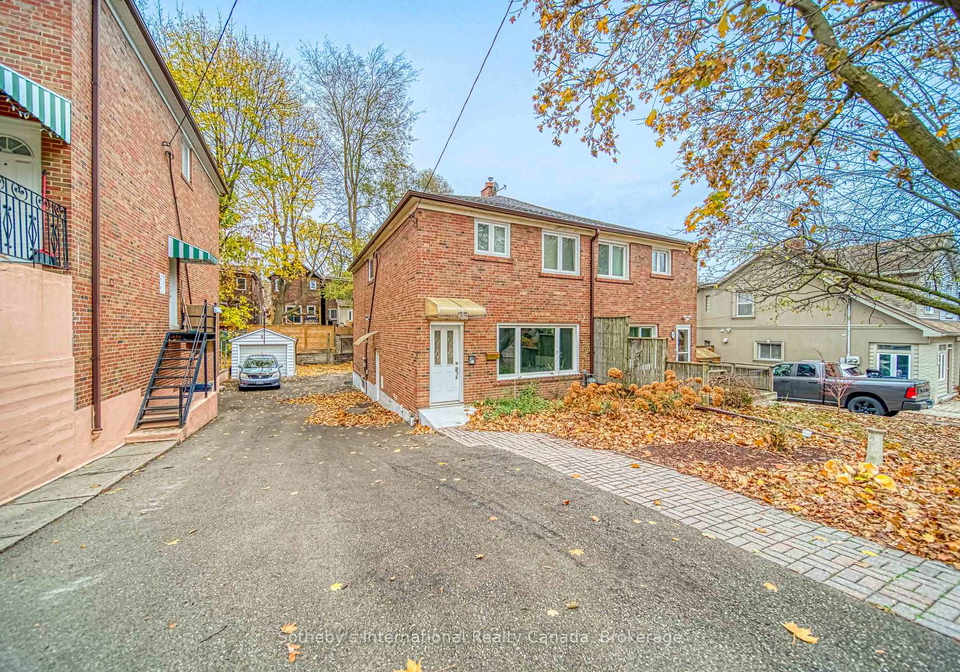 35-bellhaven-road-toronto-toronto-ontario-e13550110