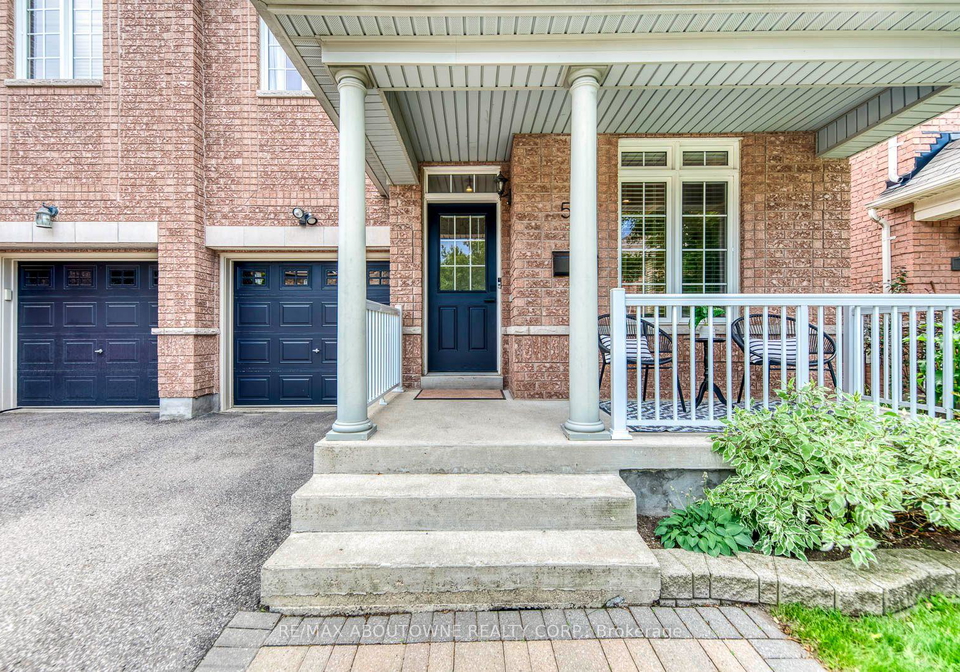 54-dairy-drive-toronto-scarborough-ontario-e13550222