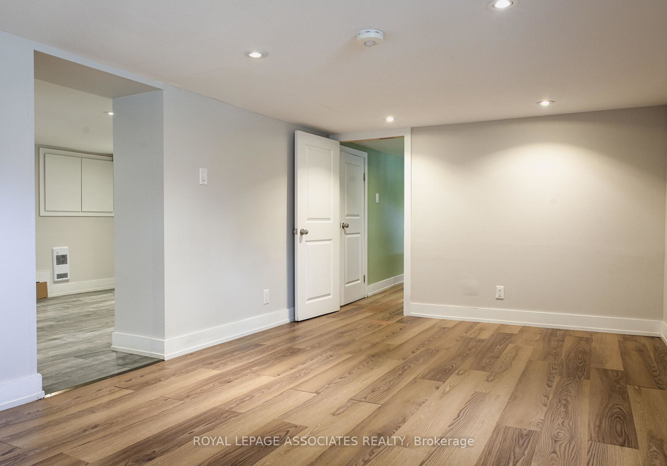 330-athol-street-e-oshawa-ontario-e13550250