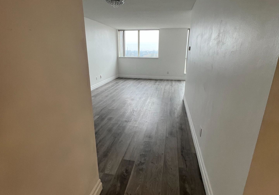 2466-eglinton-avenue-e-toronto-scarborough-ontario-e13550850