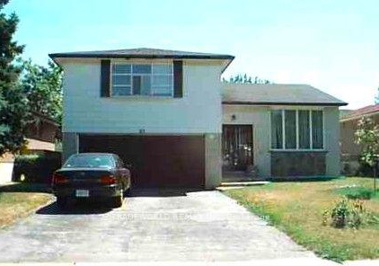 83-invergordon-avenue-toronto-scarborough-ontario-e13551200