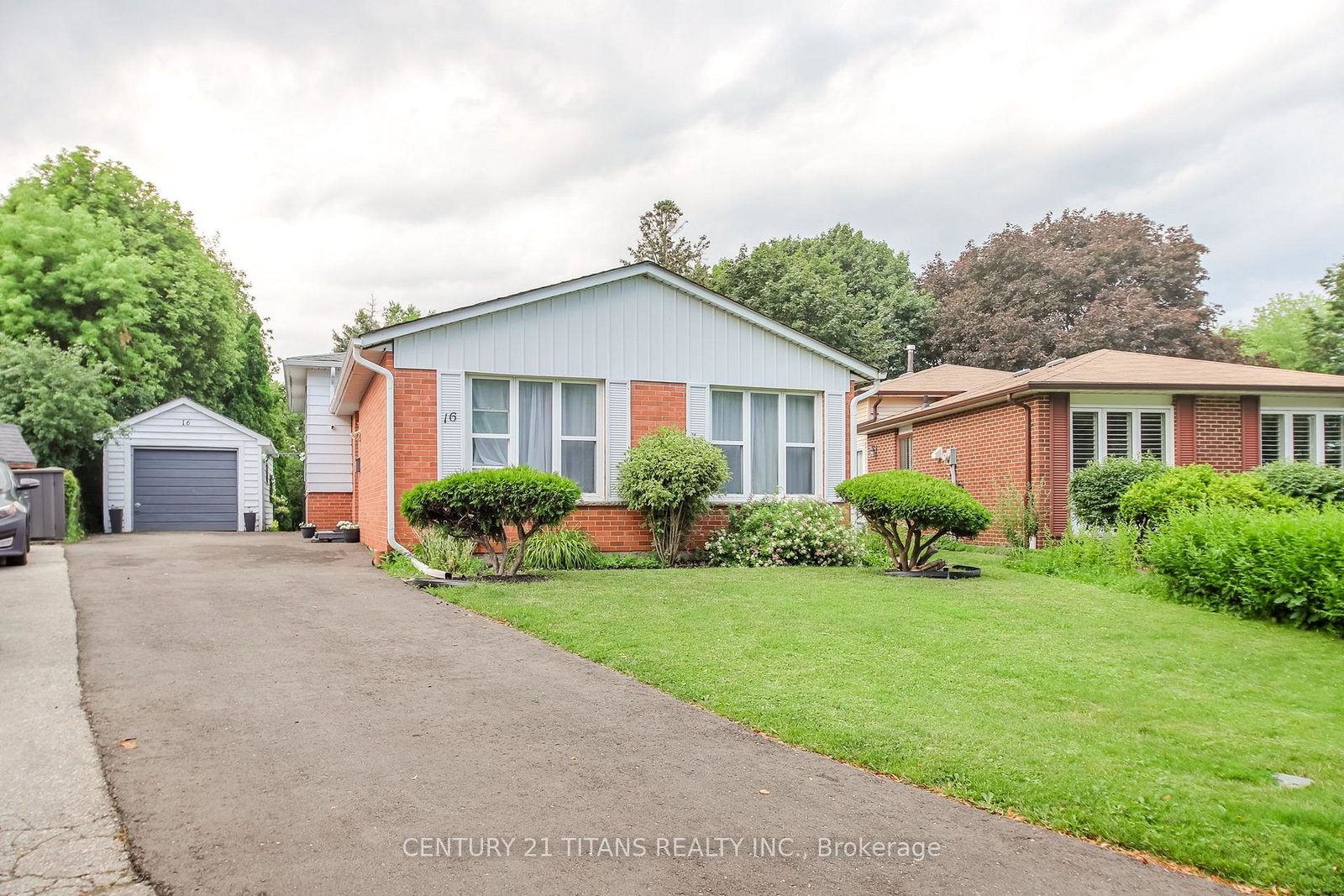 16-proud-grove-toronto-scarborough-ontario-e13551606