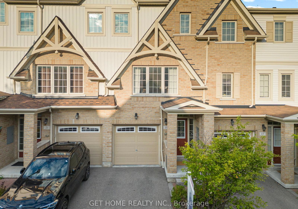 19-benjamin-way-whitby-ontario-e13552262