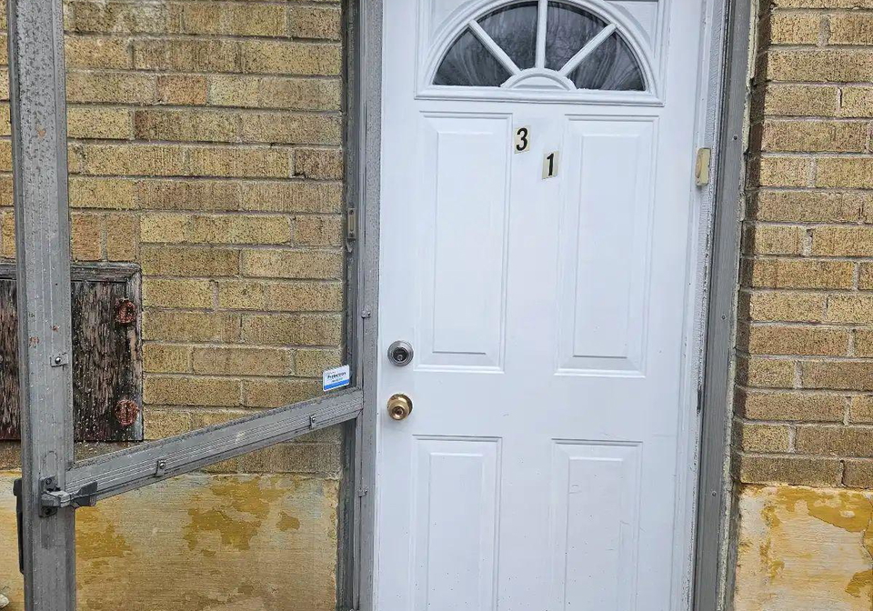 31-benfrisco-crescent-toronto-scarborough-ontario-e13552882