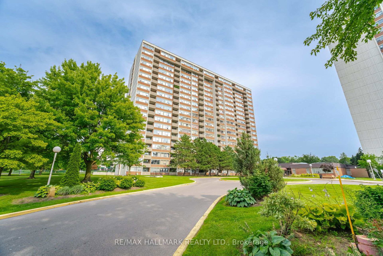 45-silver-springs-boulevard-toronto-scarborough-ontario-e13553090