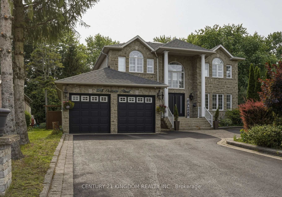 1598-oakburn-street-pickering-ontario-e13553224