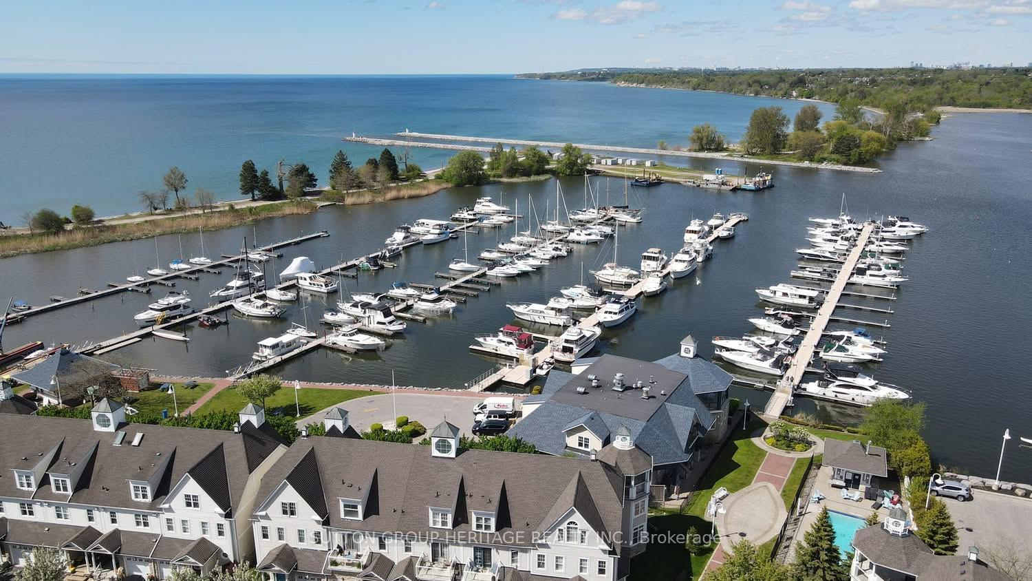 1295-wharf-street-pickering-ontario-e13553574