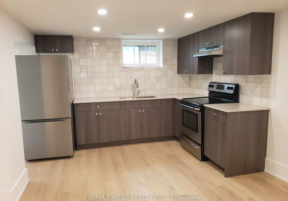 603-anderson-street-whitby-ontario-e13553740