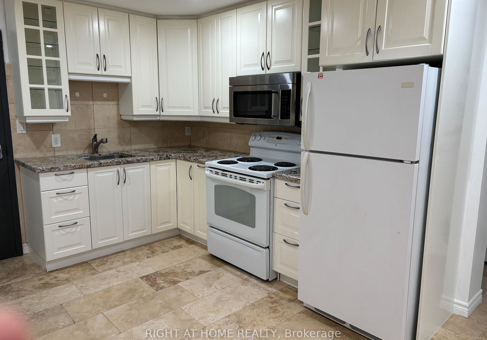 611-gerrard-street-e-toronto-toronto-ontario-e13554236