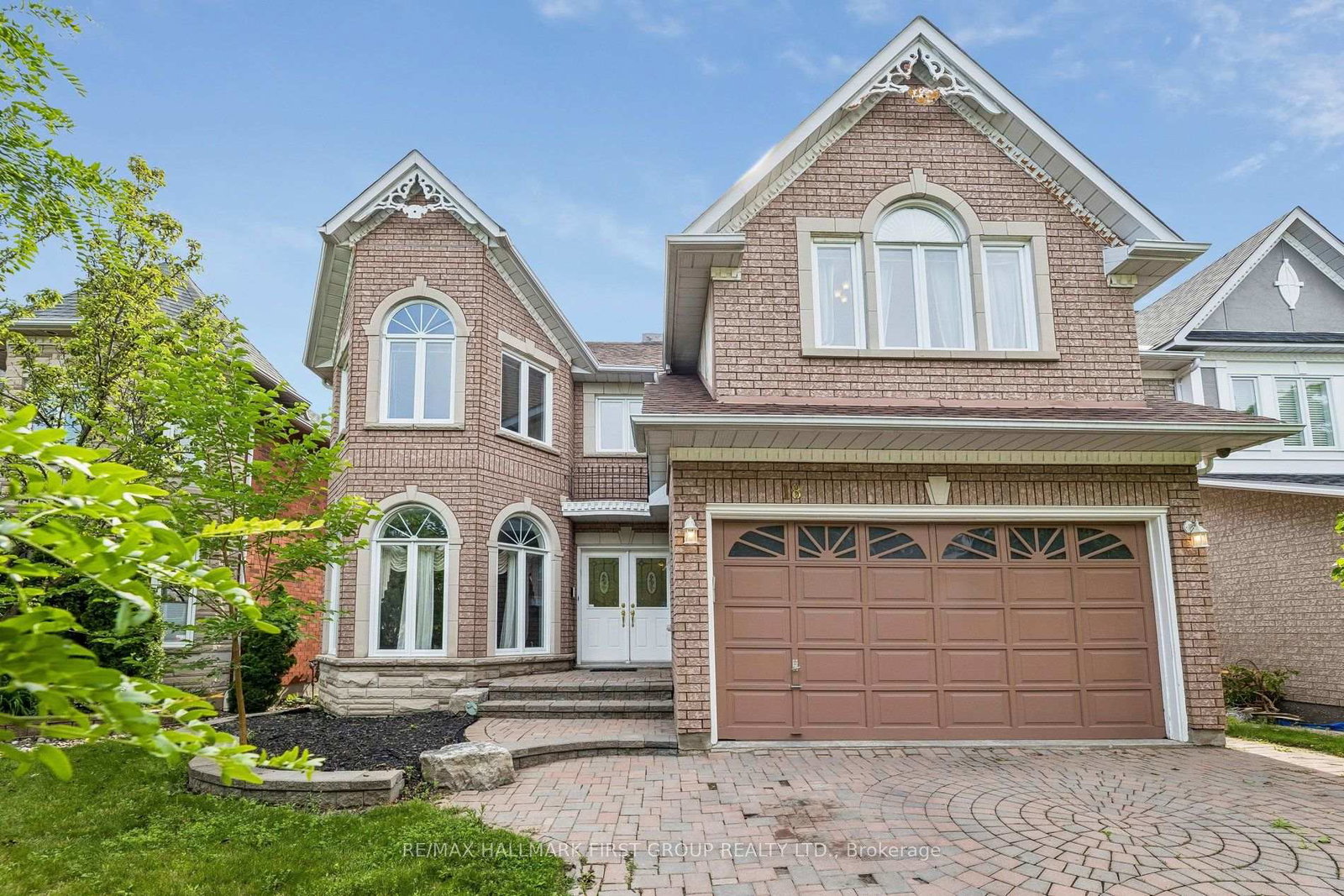 18-kemp-drive-ajax-ontario-e13554566