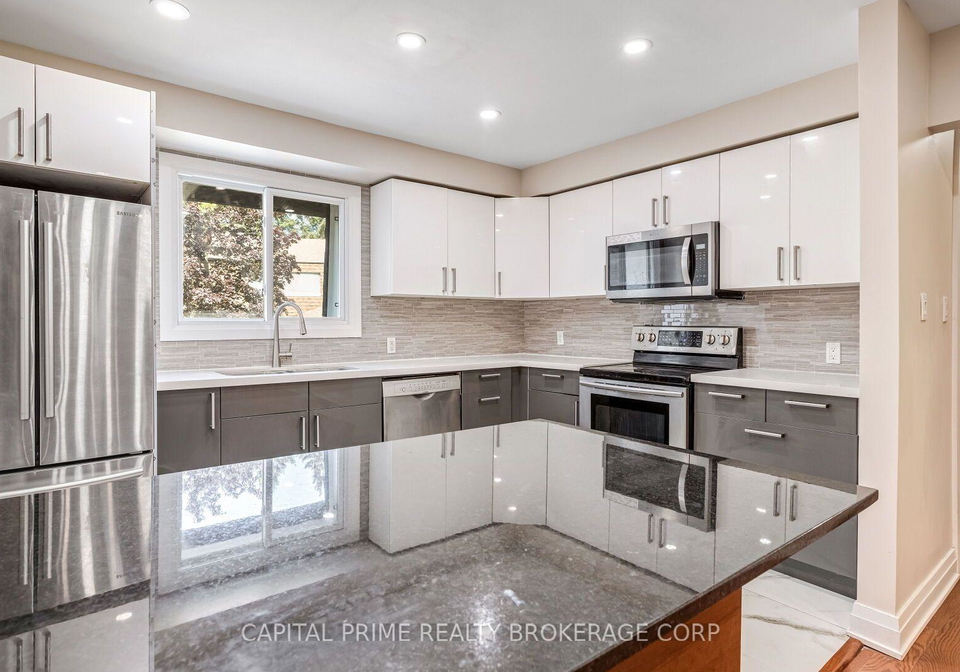 250-bridletowne-circle-toronto-scarborough-ontario-e13554850