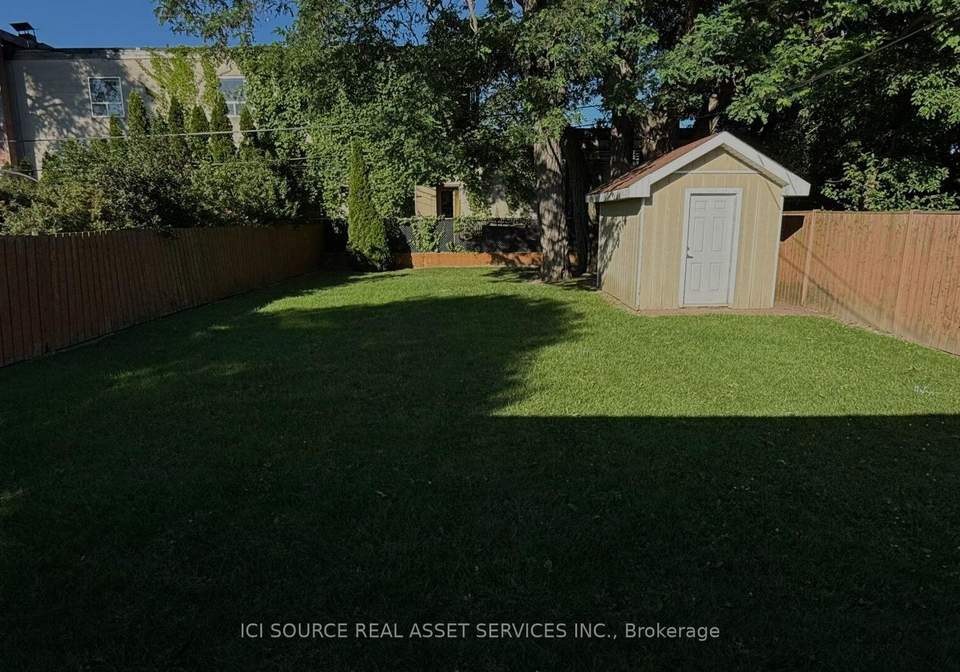 17-hubert-avenue-toronto-scarborough-ontario-e13555222
