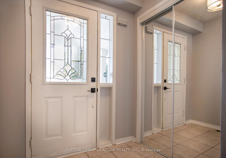 5-davidson-street-whitby-ontario-e13555960